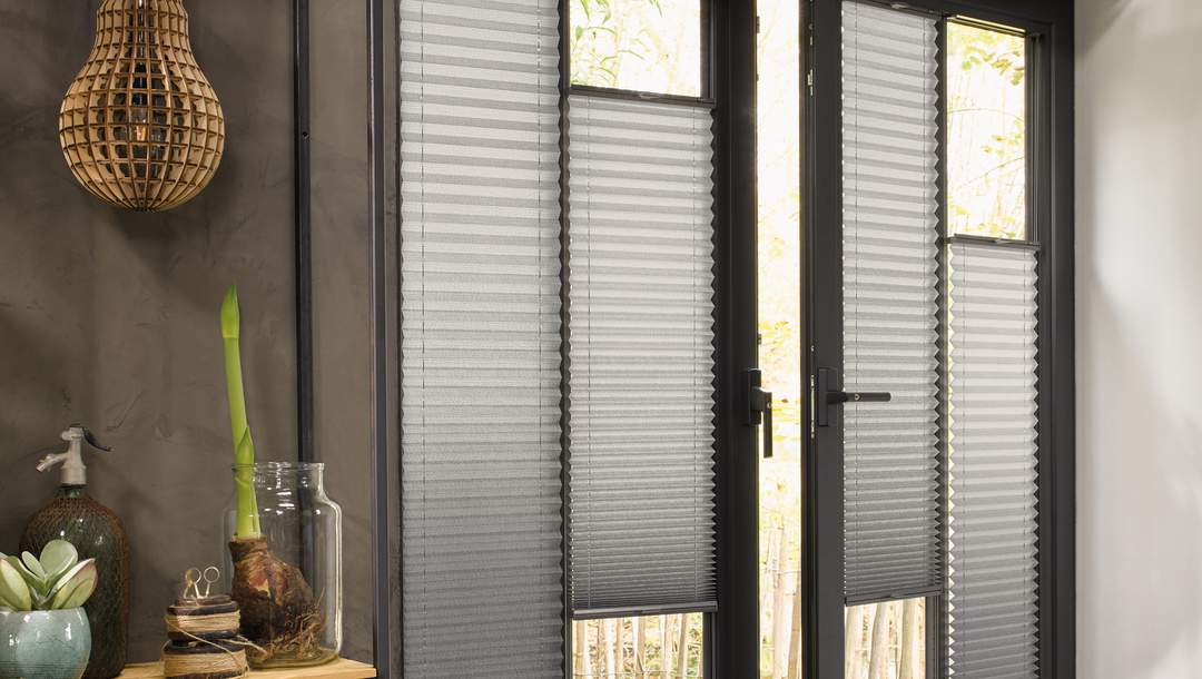 Patio door pleated blinds