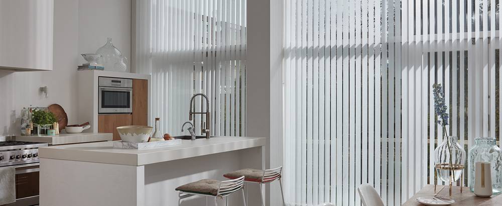 White Vertical styles